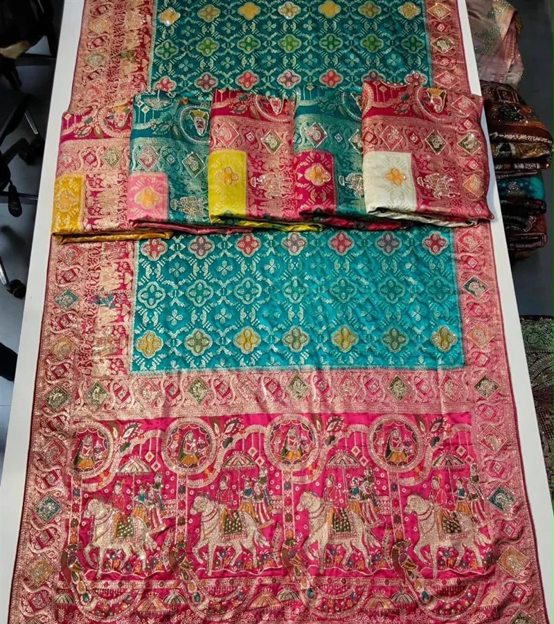 Satin Heavy Zarkan, design 4546 J